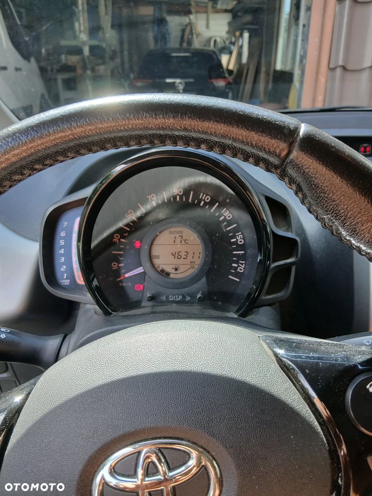Toyota Aygo 1.0 VVT-i Sprint EU6 - 6