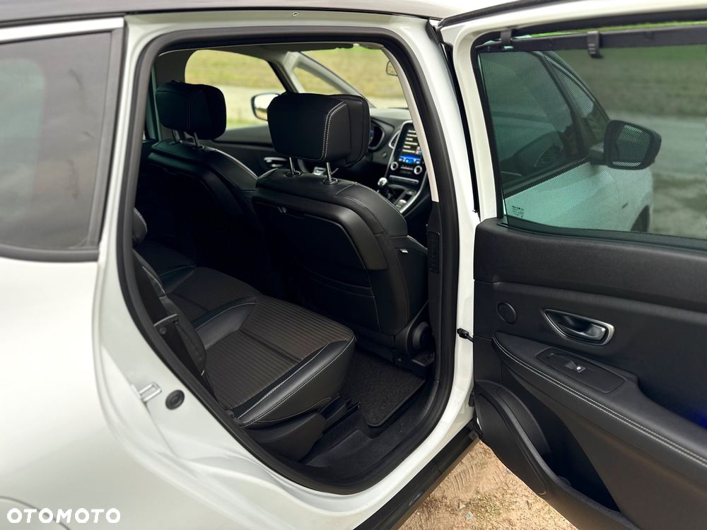 Renault Scenic ENERGY TCe 130 BOSE EDITION - 12