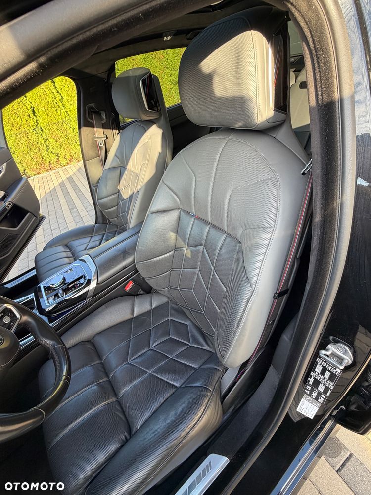BMW Seria 7 - 6