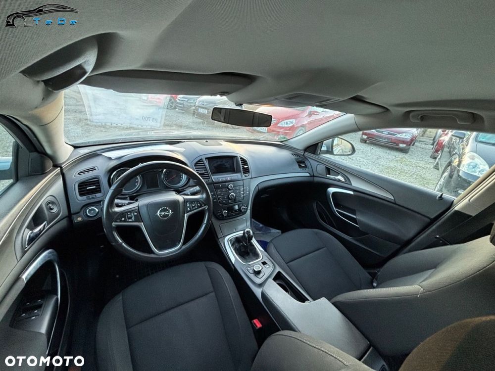 Opel Insignia - 18