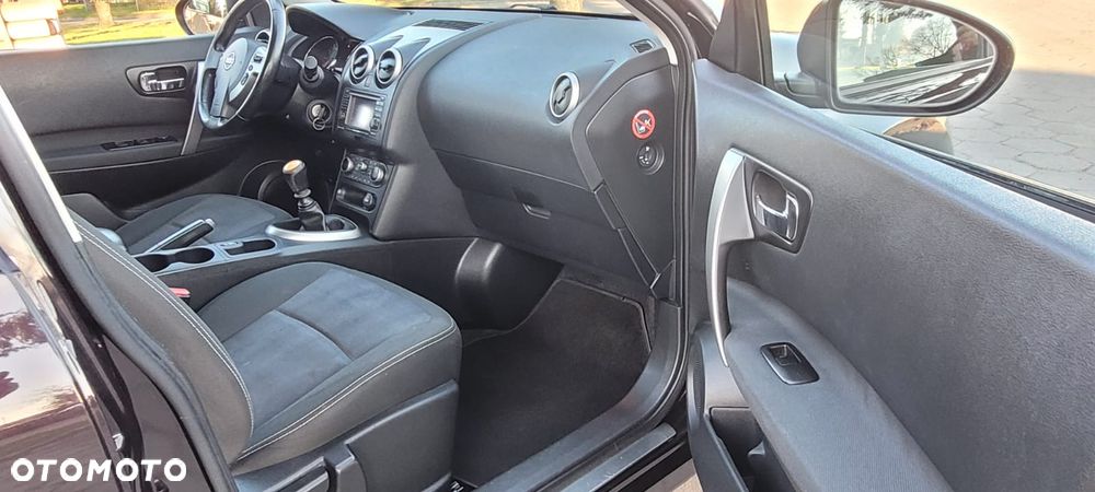 Nissan Qashqai+2 - 28