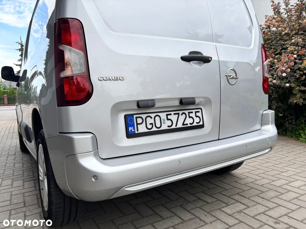Opel Combo 1.5 CDTI Essentia - 6