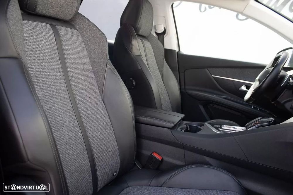 Peugeot 3008 1.6 BlueHDi Allure EAT6 J18 - 18