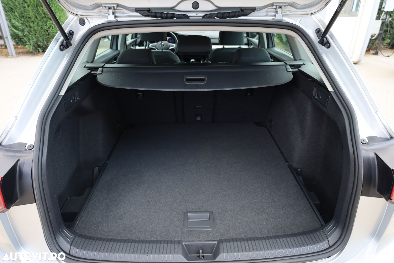 Volkswagen Golf 2.0 TDI Life - 15