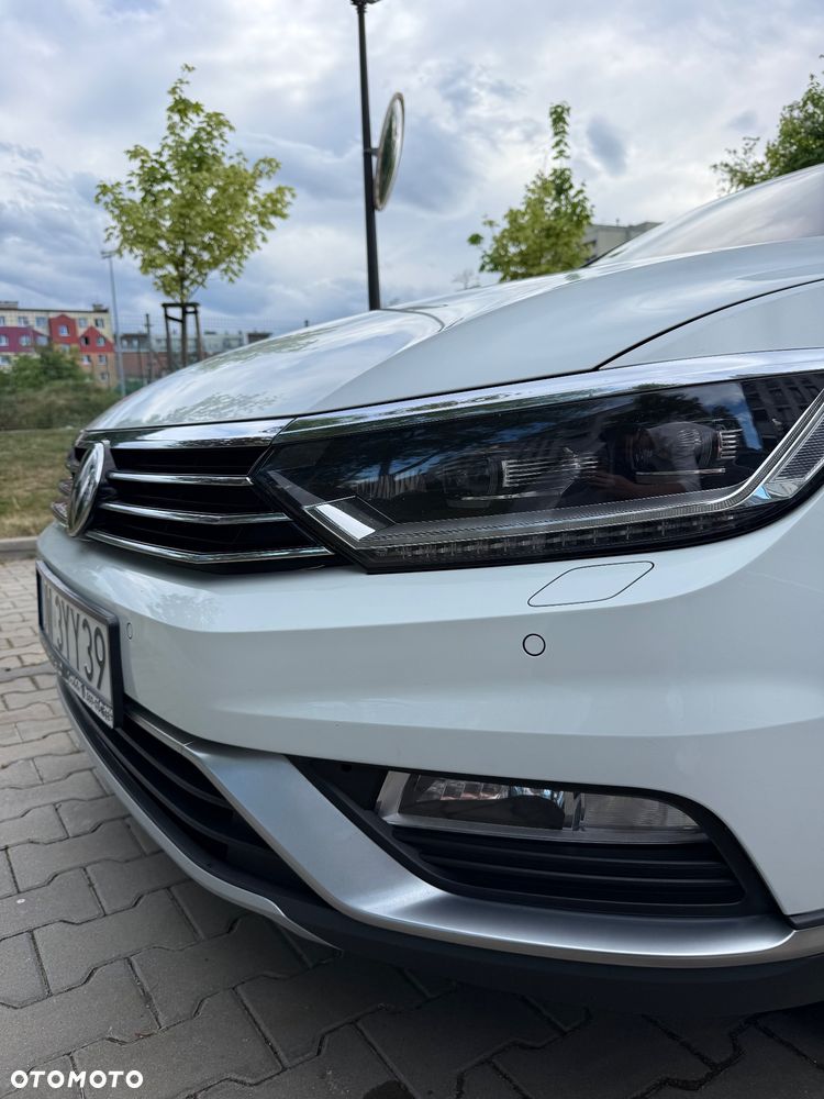 Volkswagen Passat Alltrack 2.0 TDI SCR 4Motion DSG - 3