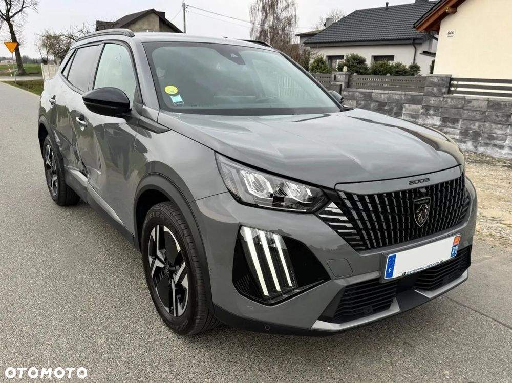 Peugeot 2008 BlueHDi 130 EAT8 Allure - 8