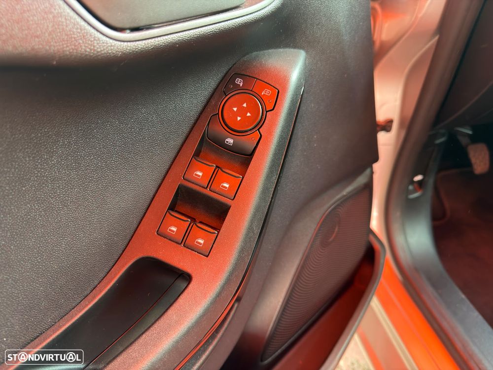 Ford Fiesta 1.0 EcoBoost Trend Connected - 13
