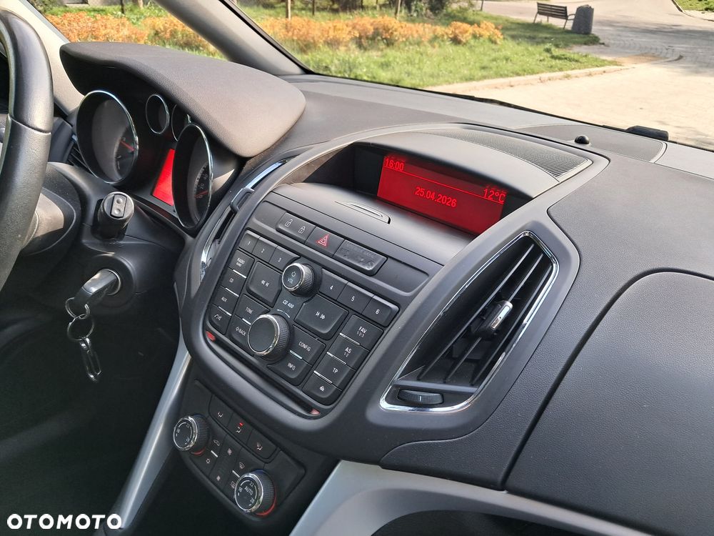 Opel Zafira - 31