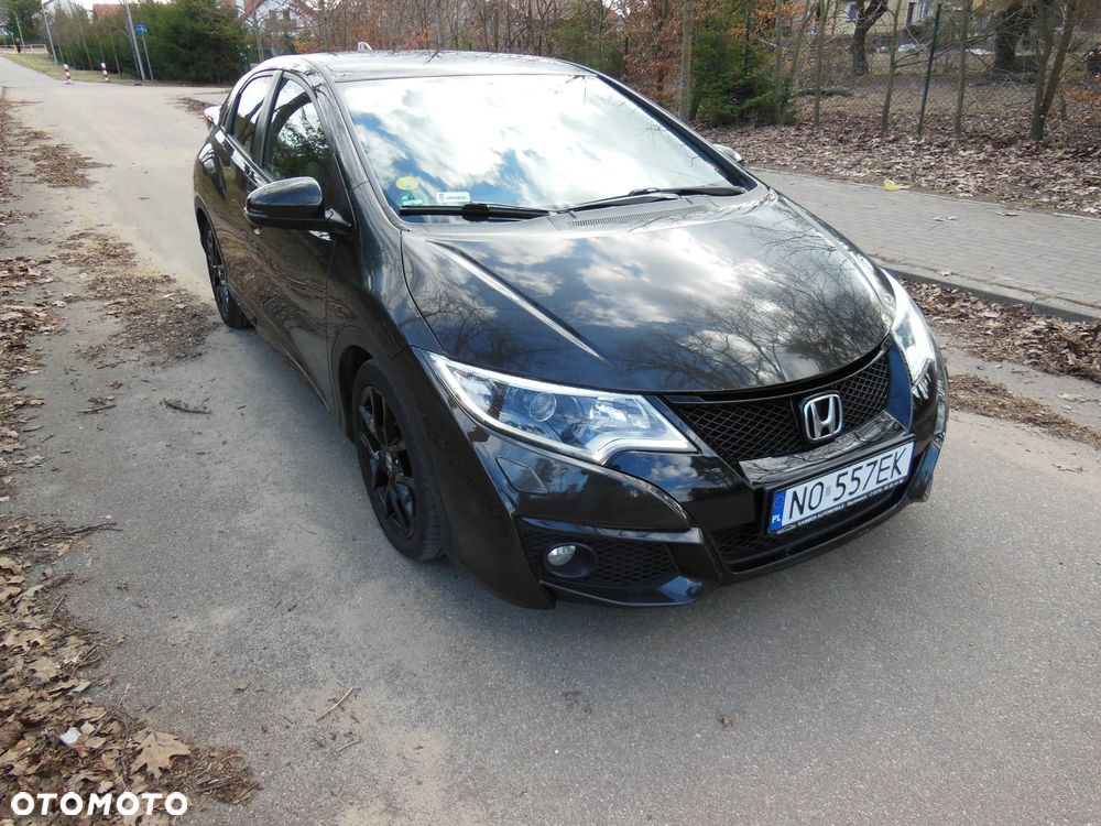 Honda Civic 1.6 i-DTEC Executive Black Edition - 5