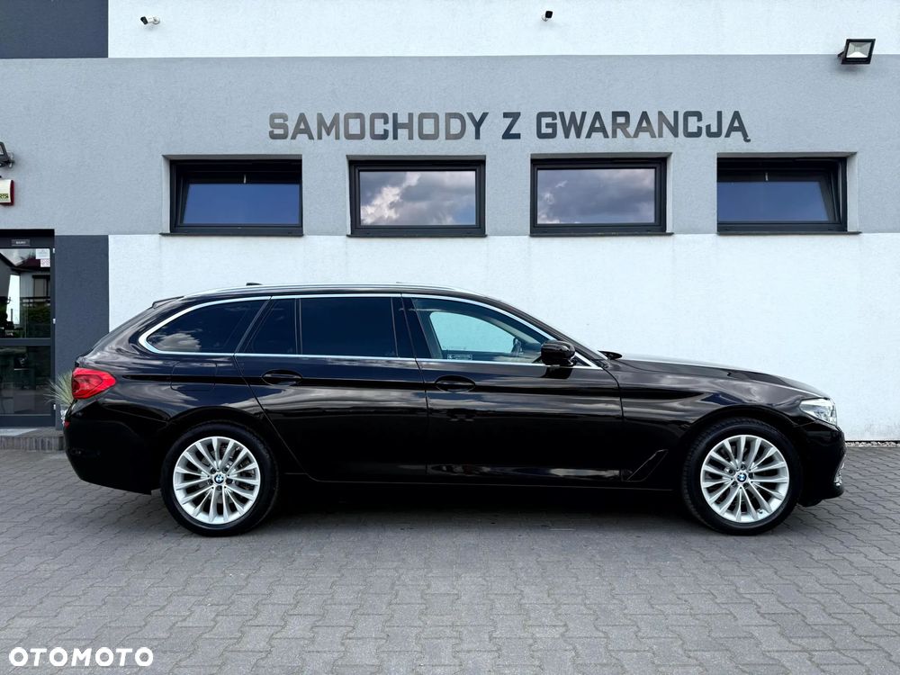 BMW Seria 5 520d xDrive Luxury Line - 12