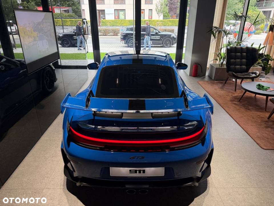 Porsche 911 2025