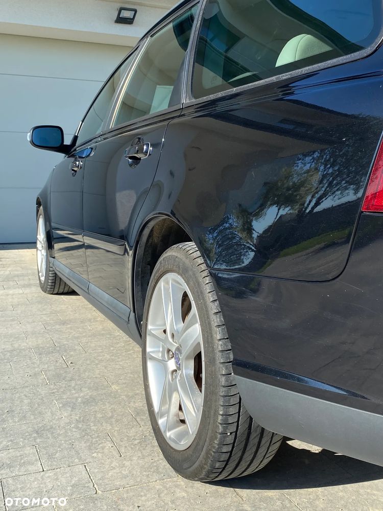 Volvo V50 2.0D Kinetic - 10