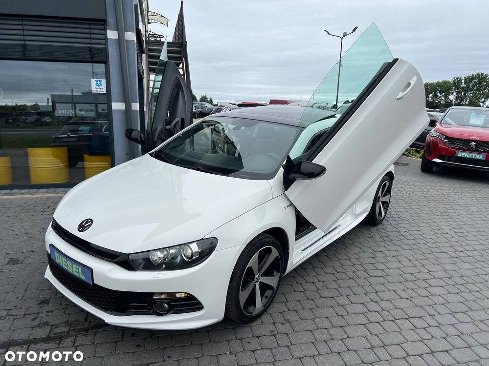 Volkswagen Scirocco 2.0 TDI Blue Motion Technologie Edition - 3