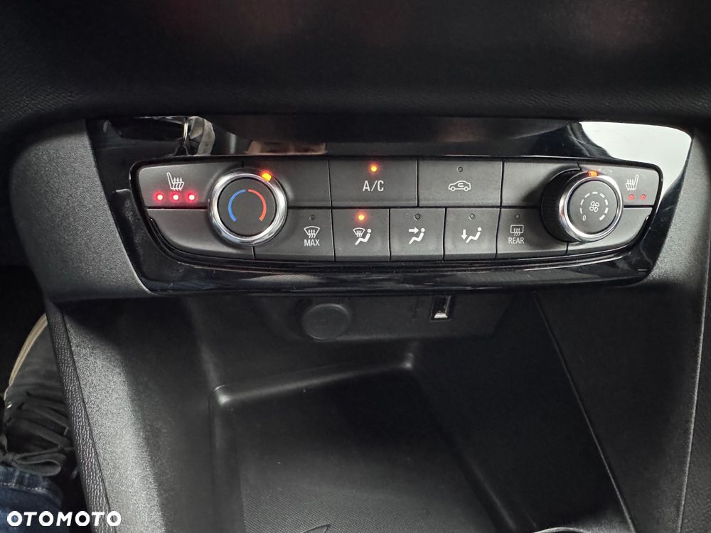 Opel Corsa 1.2 Direct Injection Turbo Start/Stop Edition - 27