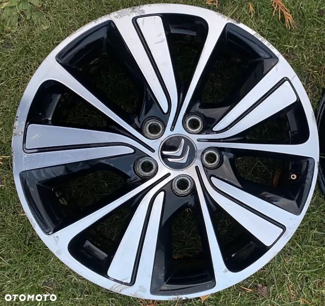 Citroën C4 Grand Picasso - 22