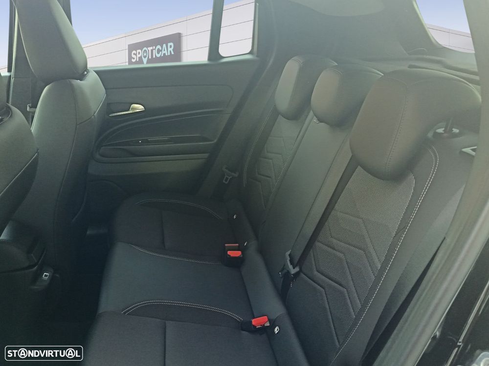 Jeep Avenger 1.2 GSE T3 Summit - 10