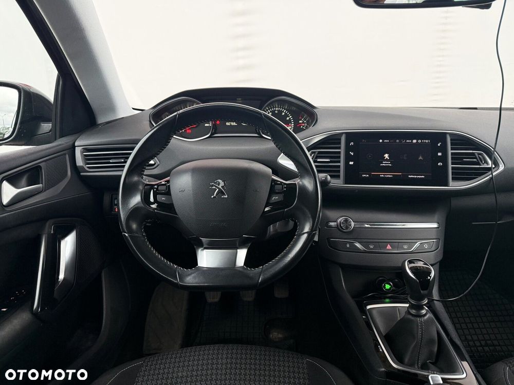 Peugeot 308 1.2 PureTech Active S&S - 24