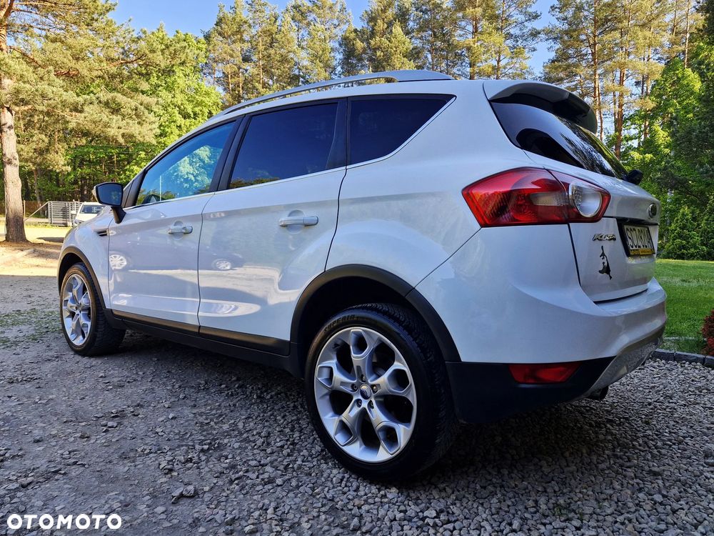 Ford Kuga 2.0 TDCi 4x4 Titanium - 17