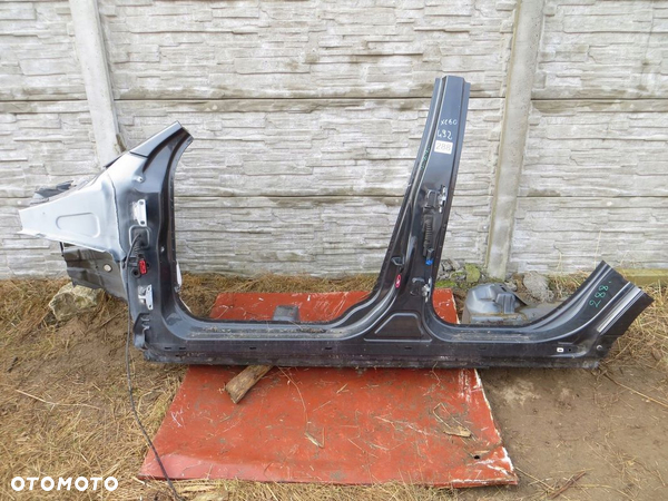 VOLVO XC60 PRÓG SŁUPEK PODŁUŻNICA LEWA 08-13