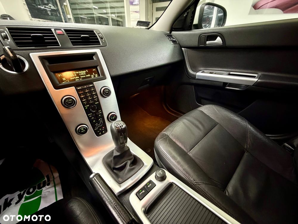 Volvo V50 DPF DRIVe Kinetic - 12