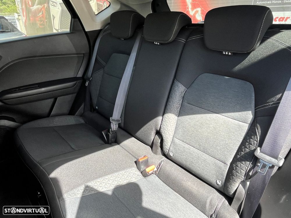 Renault Captur 1.6 E-Tech Full Hybrid Evolution - 45