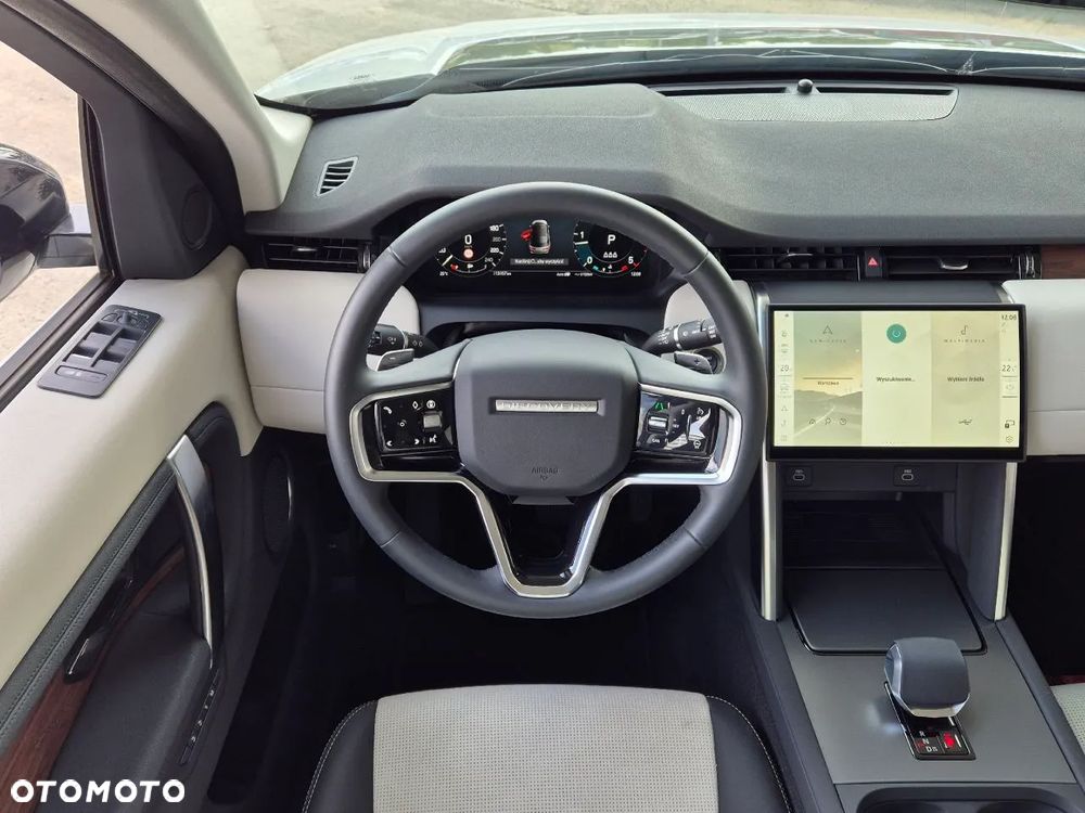 Land Rover Discovery Sport D200 - 13
