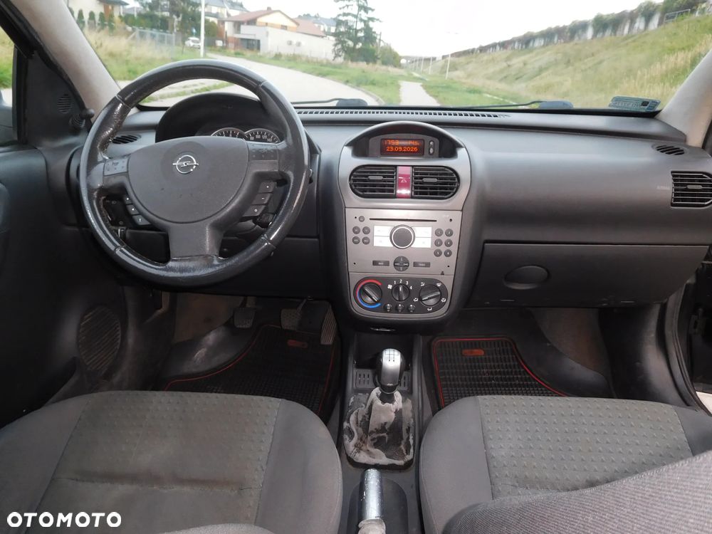 Opel Corsa 1.2 16V Sport - 11