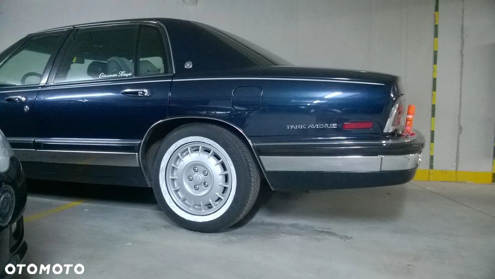 Buick Park Avenue - 18