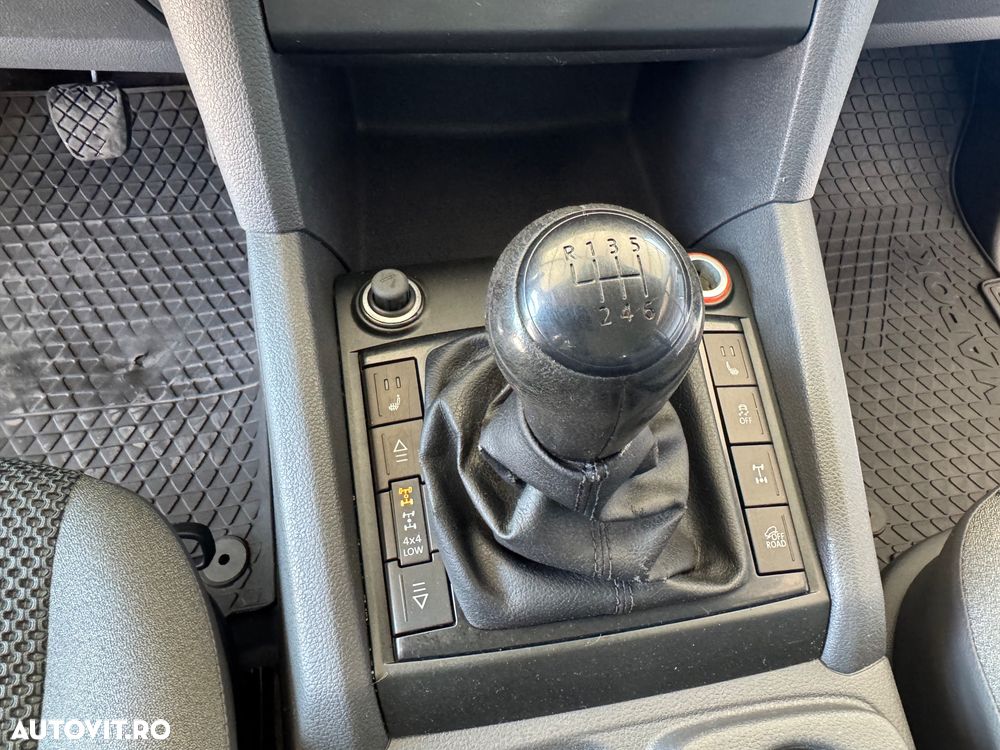 Volkswagen Amarok - 11