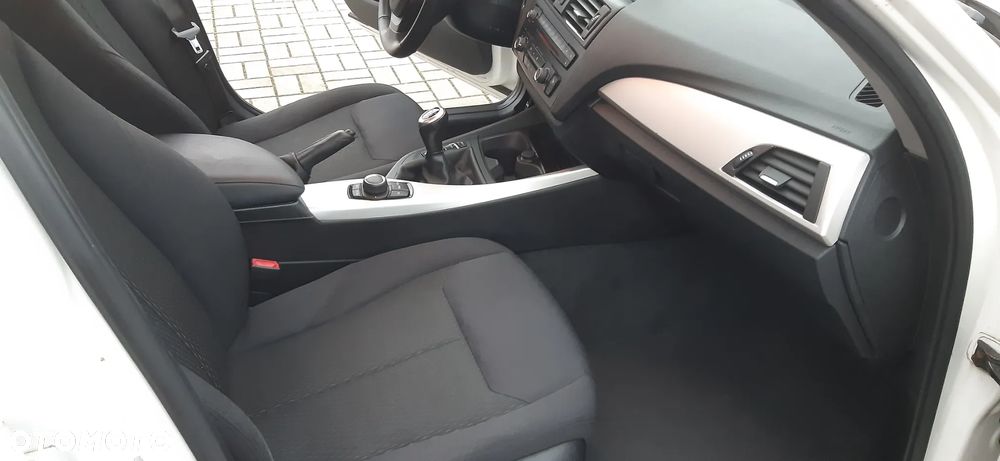 BMW Seria 1 116i Sport Line - 19