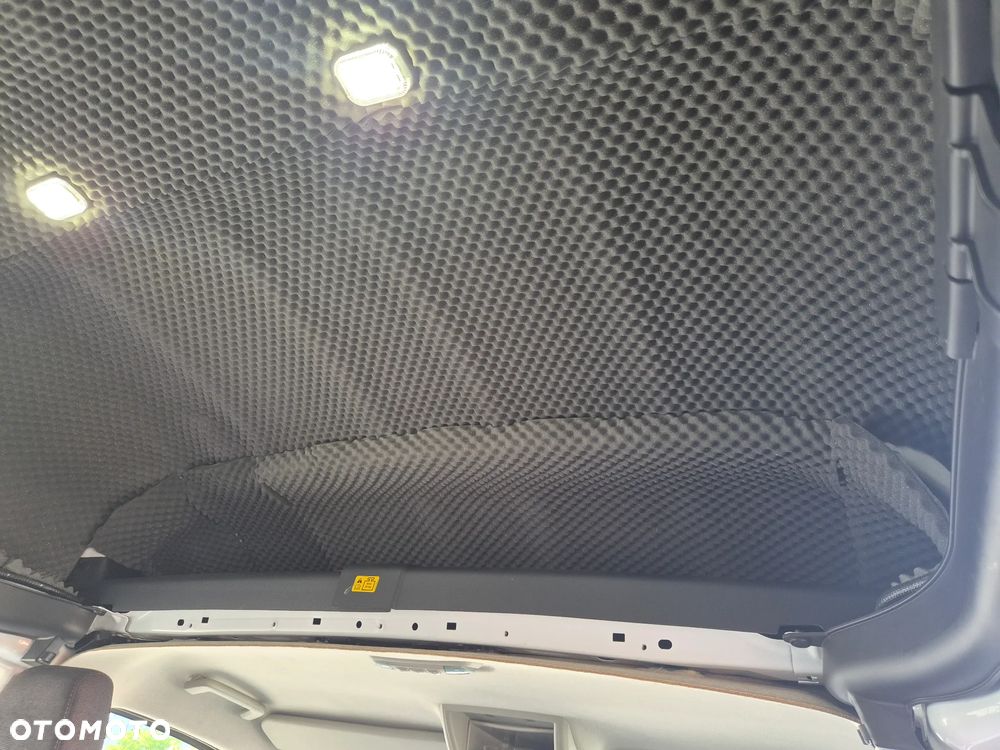 Ford Transit Custom - 11