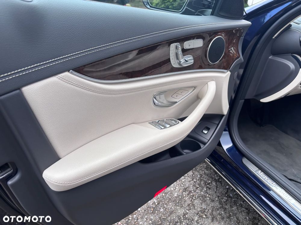 Mercedes-Benz Klasa E 200 Business Edition - 15