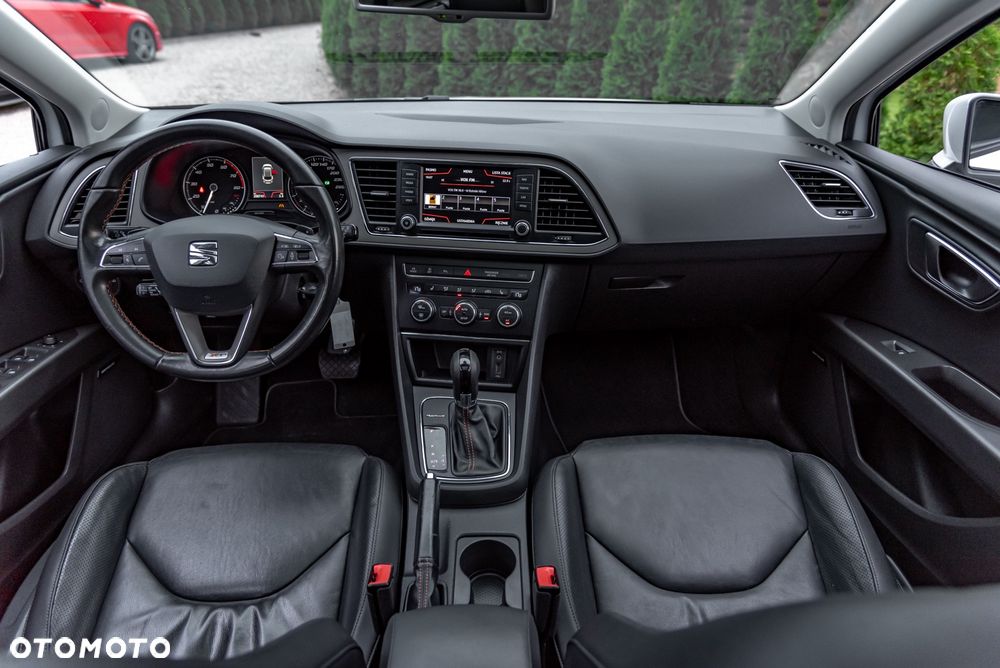 Seat Leon Sportstourer 1.8 TSI Start&Stop 4Drive DSG X-Perience - 27