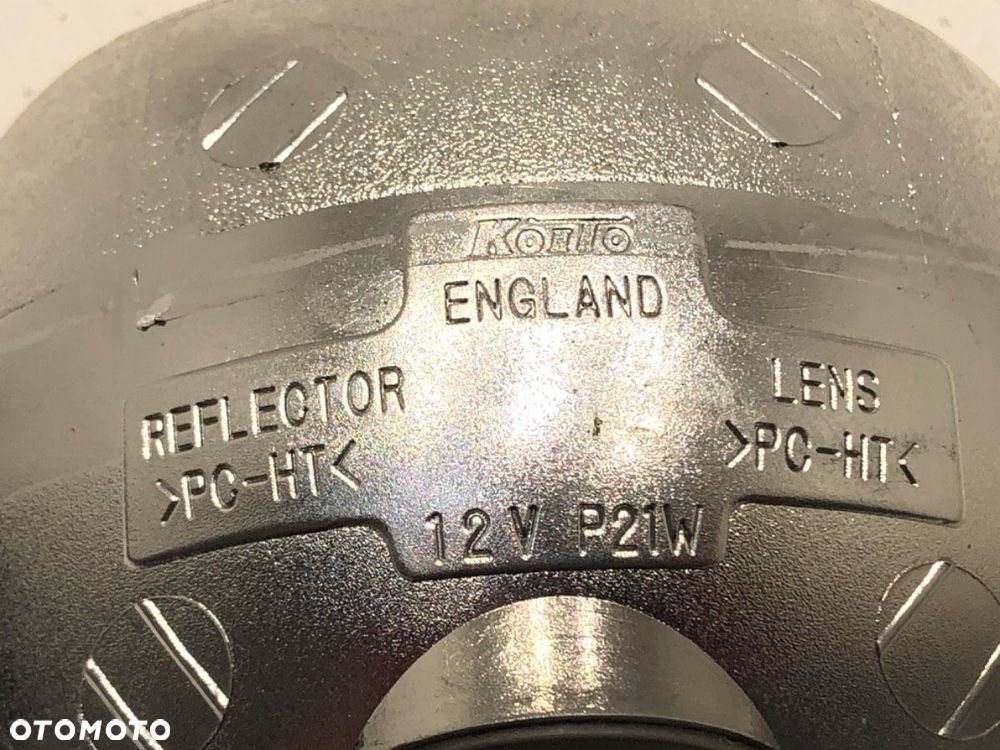 LAMPA STOP - 45.00 PLN - TOYOTA AVENSIS (_T25_) 2003 - 2008 2.0 D-4D (CDT250_) 85 kW [116 KM] olej - 3