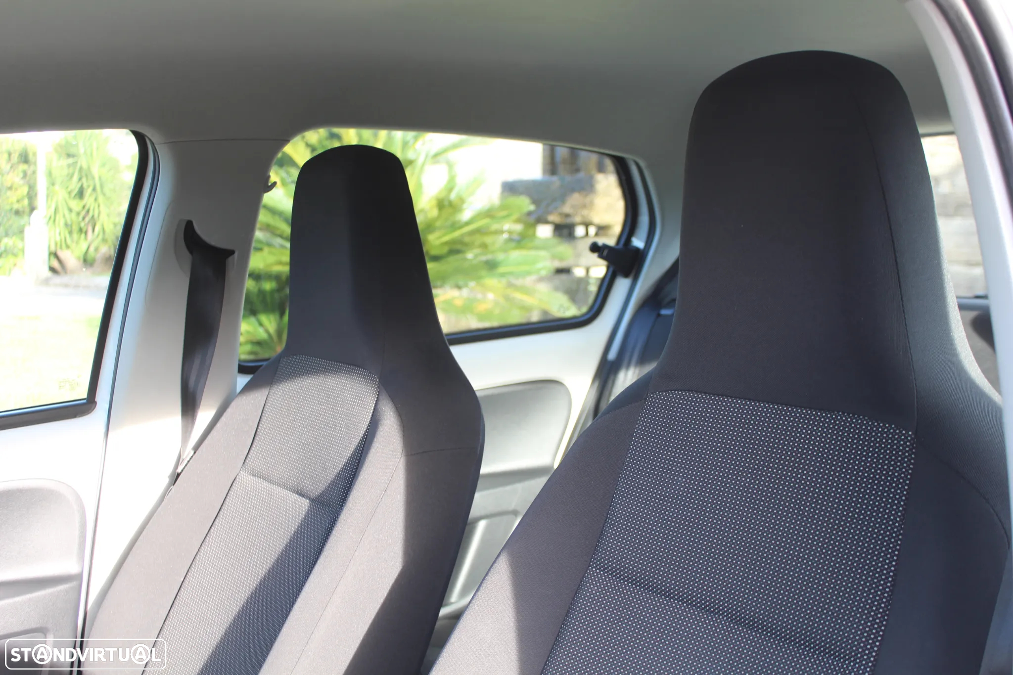 VW Up! 1.0 BMT Move - 10