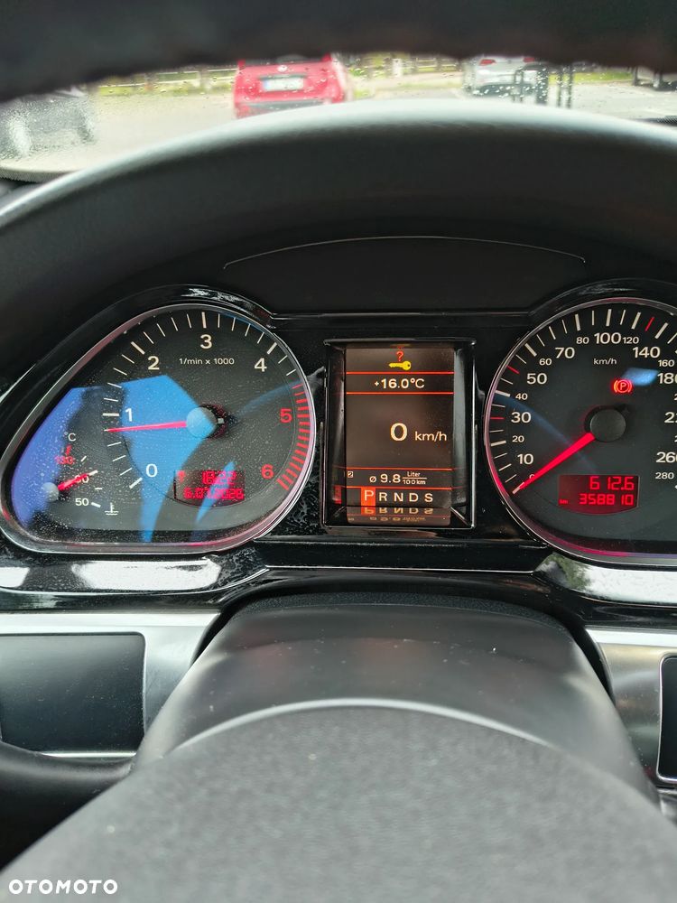 Audi A6 Allroad - 38