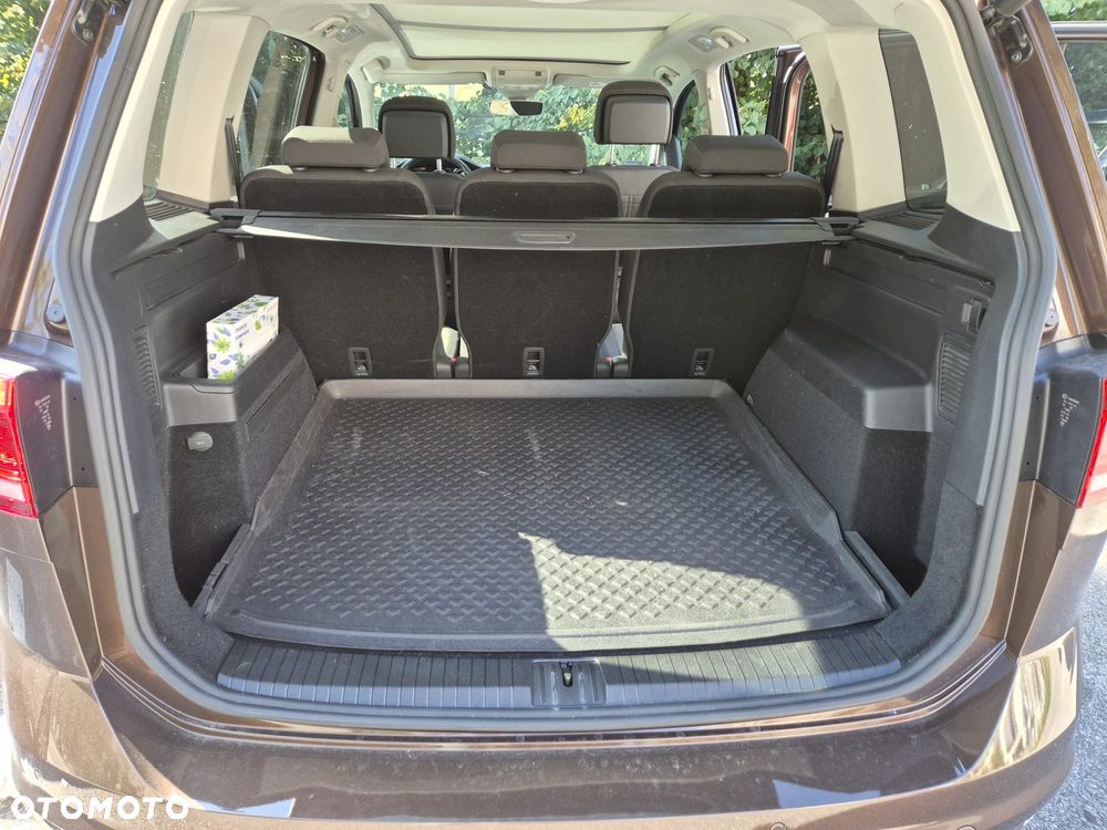Volkswagen Touran 1.4 TSI BMT Highline DSG - 8
