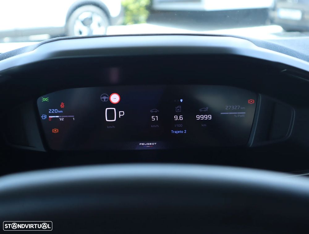 Peugeot 2008 1.2 Hybrid Allure e-DCS6 - 37