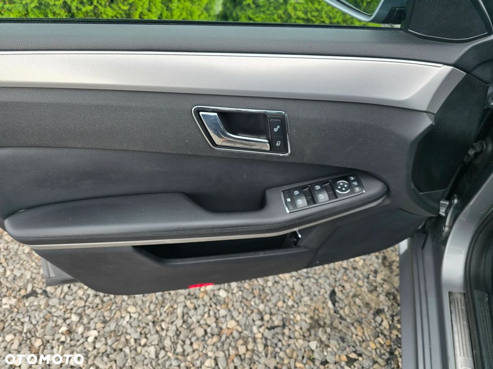 Mercedes-Benz Klasa E 220 CDI Automatik Elegance - 11