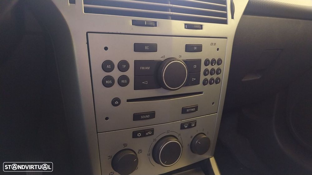 Opel Astra 1.3 CDTi Cosmo - 9