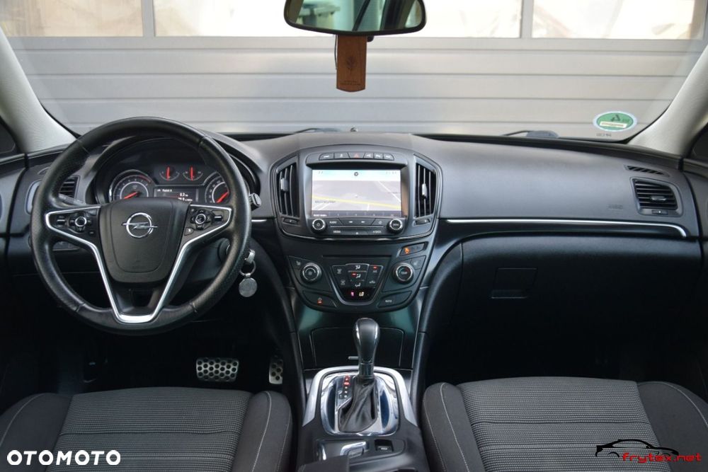 Opel Insignia - 34