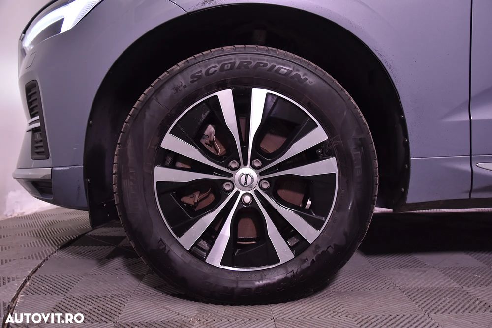 Volvo XC 60 T6 AWD Recharge Geartronic Inscription Expression - 12