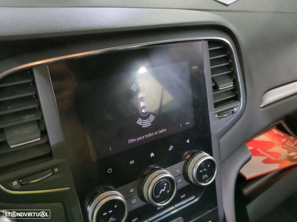 Renault Mégane Sport Tourer 1.5 Blue dCi Limited - 3