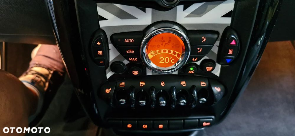 MINI Countryman - 24
