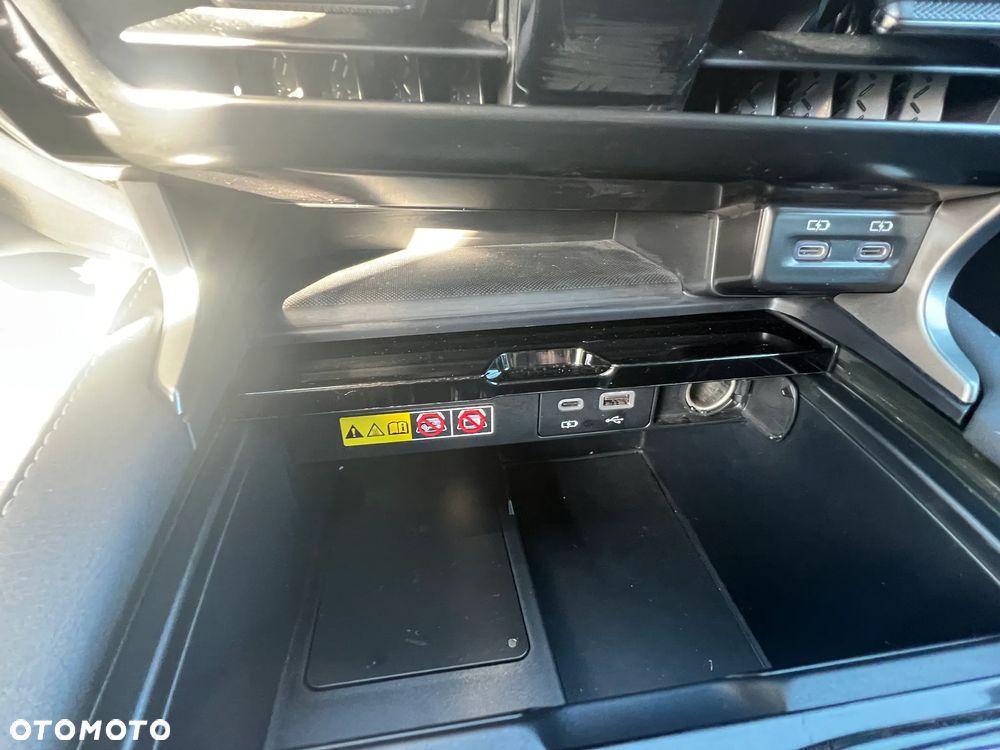 Lexus RX - 22