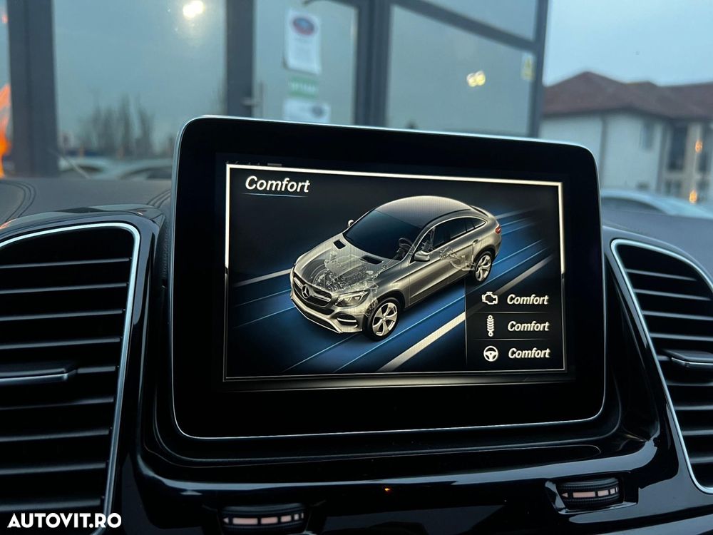 Mercedes-Benz GLE 350 d 4MATIC - 32