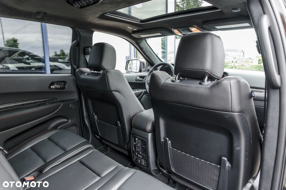 Dodge Durango - 32