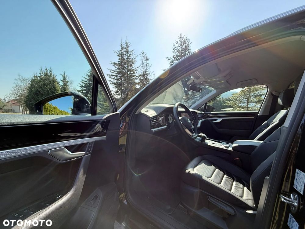 Volkswagen Touareg 3.0 V6 TDI SCR 4Mot - 13