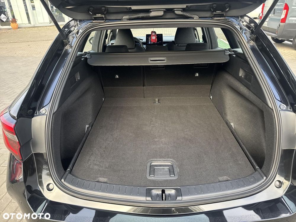 Toyota Corolla 1.8 Hybrid Comfort - 29