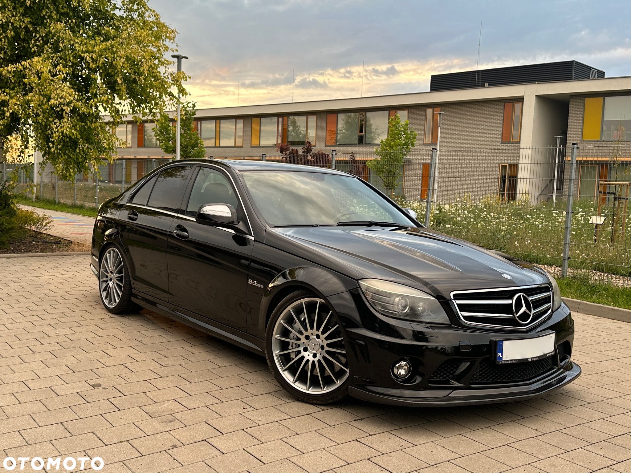 Mercedes-Benz Klasa C 63 AMG T AMG SPEEDSHIFT MCT AMG Performance Package - 1